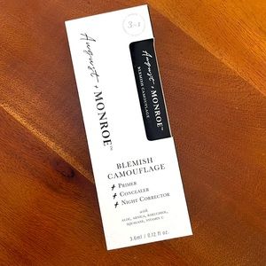 *Sealed* August Monroe 3-IN-1 BLEMISH CAMOUFLAGE